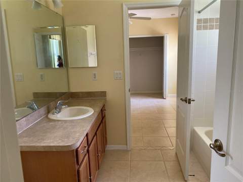 12934 Colonnade Circle, Clermont FL - photo 23 of 25