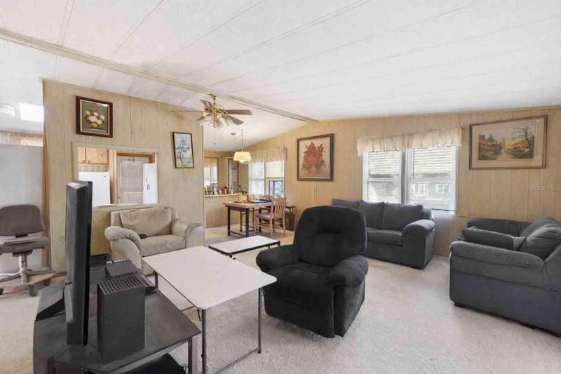2 bedroom Manufactured Home at 1763 W Schwartz Boulevard, Lady Lake Orange Blossom Gardens Unit 07, Lady Lake — photo 4