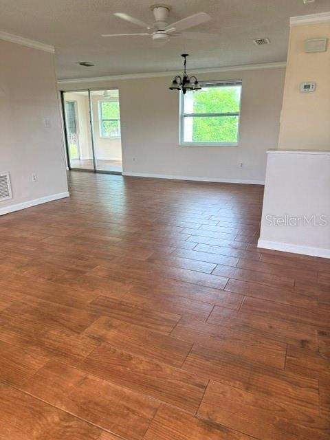 2 bedroom Single Family Residence at 7323 Oak Crest Drive, Regency Park, Port Richey — photo 3