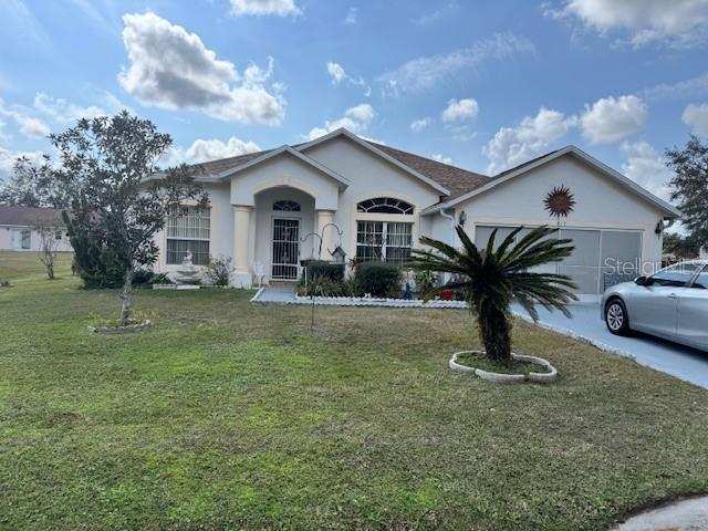 4 bedroom Single Family Residence at 813 Halifax Drive, Poinciana Village 2 Nbhd 1, Kissimmee — photo 1