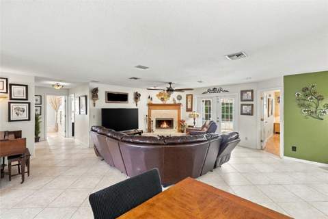 9606 62nd Avenue, St Petersburg FL - photo 6 of 6