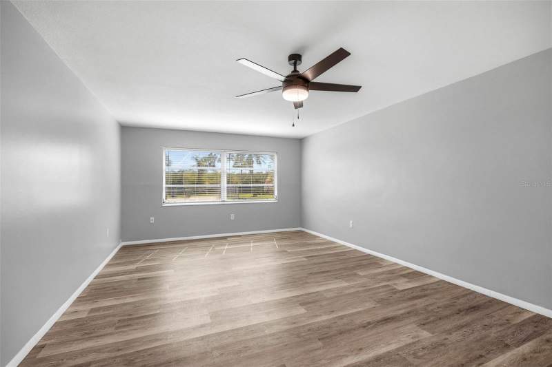 1 bedroom Condominium at 2900 45th Street #7, Gulfport Shores Adult Condo, Gulfport — photo 2