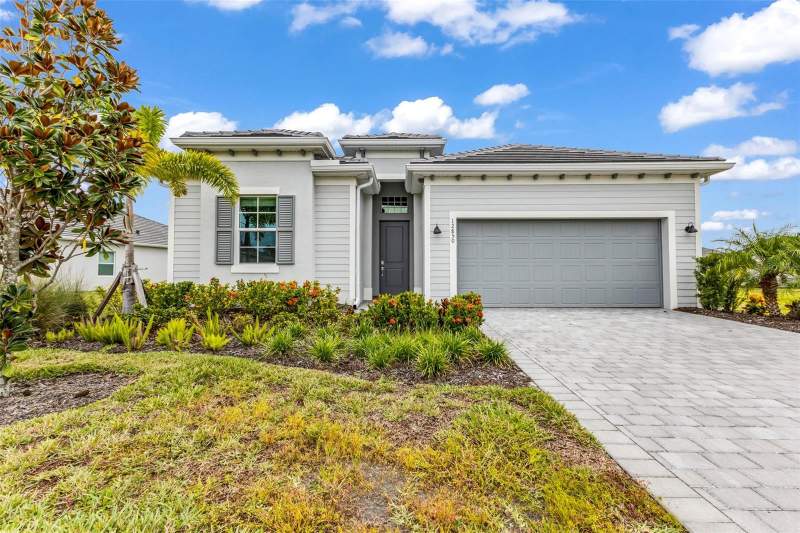 4 bedroom Single Family Residence at 12850 Tulum Loop, Wellen Park Golf & Country Club, Venice — photo 3