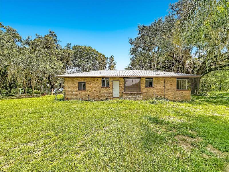 3 bedroom Single Family Residence at 2736 EMPIRE CHURCH ROAD, GROVELAND FARMS 33-22-24, GROVELAND — photo 4