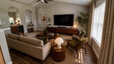 539 Granite Circle, Chuluota FL - photo 14 of 58