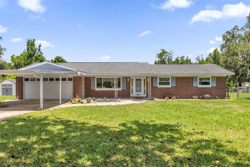 3 bedroom Single Family Residence at 35505 CRESCENT DRIVE, CRESCENT COVE, FRUITLAND PARK — photo 2