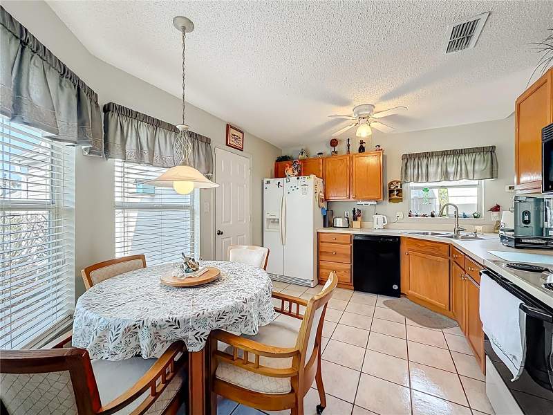2 bedroom Single Family Residence at 4844 Heron Run Circle, Plantation At Leesburg Heron Run, Leesburg — photo 5
