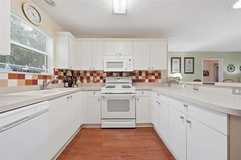 2800 Plainridge Loop, The Villages FL - photo 11 of 42