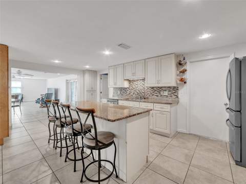3509 King George Lane, Seffner FL - photo 9 of 39