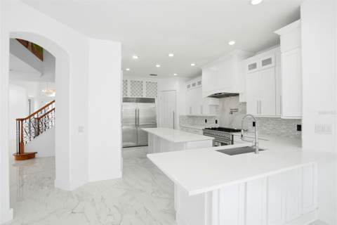 11637 Bristol Chase Drive, Tampa FL - photo 14 of 73