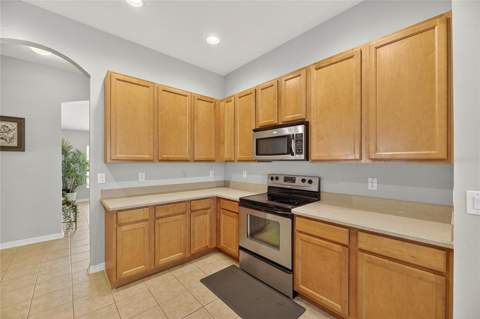 424 Down Pine Drive, Seffner FL - photo 11 of 36