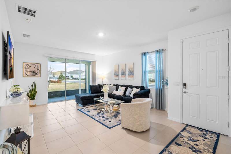 3 bedroom Villa at 8498 Bold Cypress Lane, Towns/Woodsdale Ph 1, Wesley Chapel — photo 5
