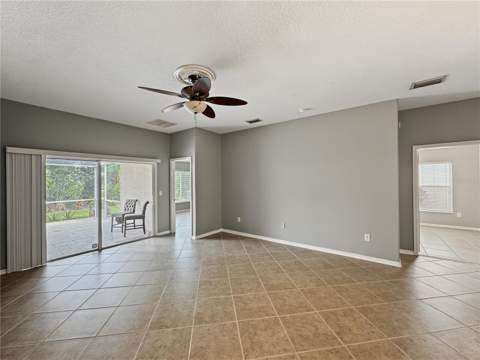 30935 Whitlock Drive, Wesley Chapel FL - photo 12 of 35
