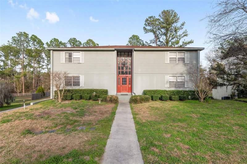 2 bedroom Condominium at 2715 NW 104th Court #1, Golf View Manor Condo, Gainesville — photo 2