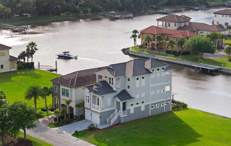 4 bedroom Single Family Residence at 18 Spinaker Circle, Harbor Village Marina, Palm Coast — photo 1