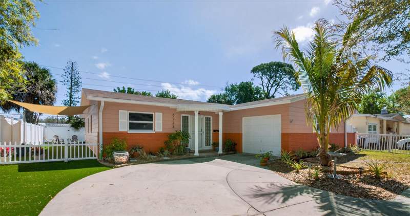 3 bedroom Single Family Residence at 5723 1ST STREET, EDGEMOOR ESTATES G H REP, ST PETERSBURG — photo 1