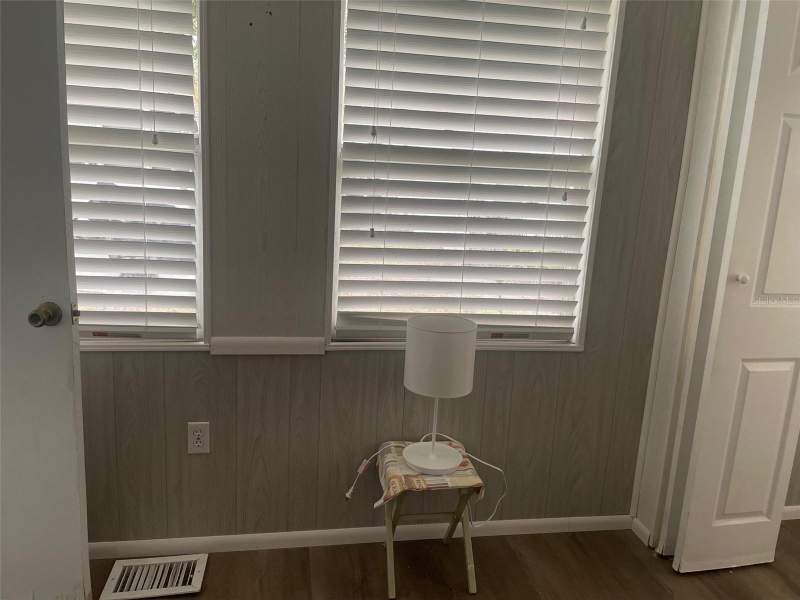 2 bedroom Mobile Home at 15010 113th Avenue #46, Coquina Cove Residents Inc Co-Op, Largo — photo 4