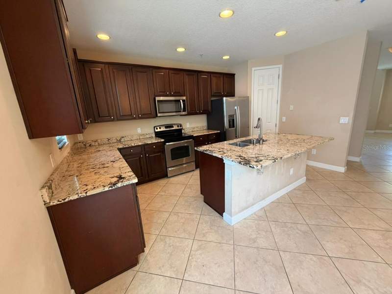 3 bedroom Townhouse at 1162 Bolton Place, Grande Oaks At Heathrow, Lake Mary — photo 5