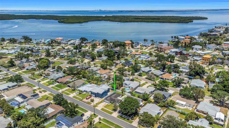 3 bedroom Single Family Residence at 5701 Denver Street, Shore Acres Bayou Grande Sec, St Petersburg — photo 4