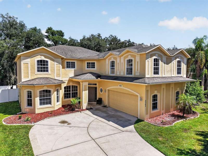 5 bedroom Single Family Residence at 5042 Rishley Run Way, Stoneybrook Hills 18, Mount Dora — photo 2