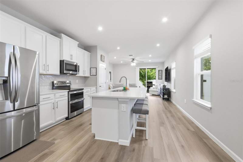 3 bedroom Single Family Residence at 7068 Lanier Falls Road, Lakewood Park, Deland — photo 5