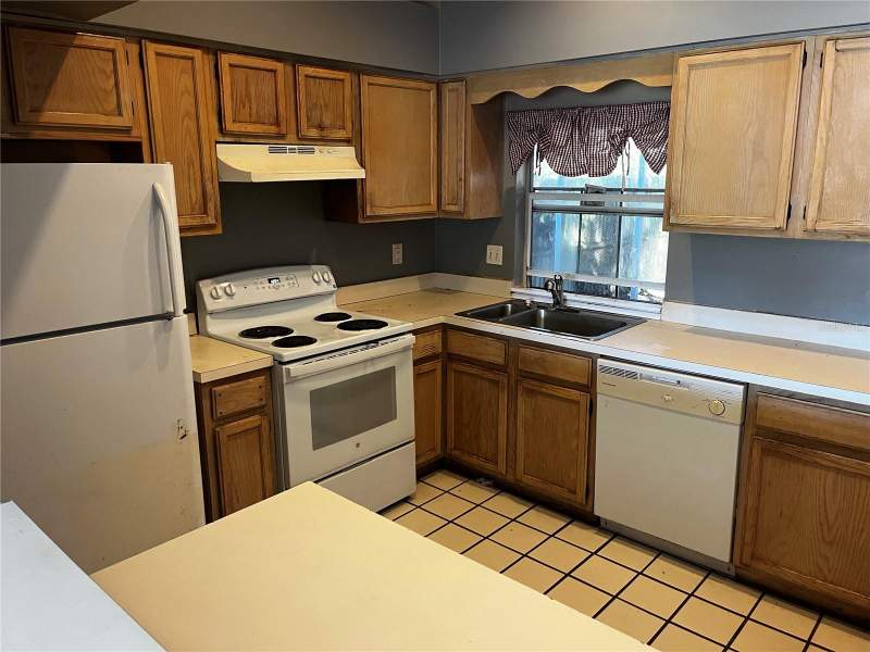 3 bedroom Single Family Residence at 1890 Feather Tree Circle, Feather Tree, Clearwater — photo 5