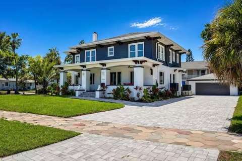 2041 Beach Dr SE, home for sale on Beach Drive SE