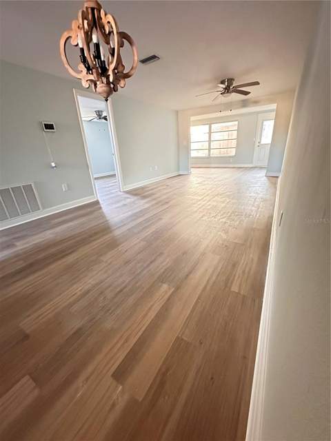 4407 Summersun Drive, New Port Richey FL - photo 11 of 34