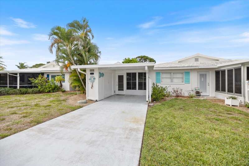 2 bedroom Condominium at 702 Fair Winds Drive #702, Fairwinds Village 2, Nokomis — photo 1