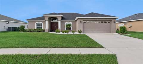 3833 Fieldstone Circle, home for sale in Winter Haven 33881