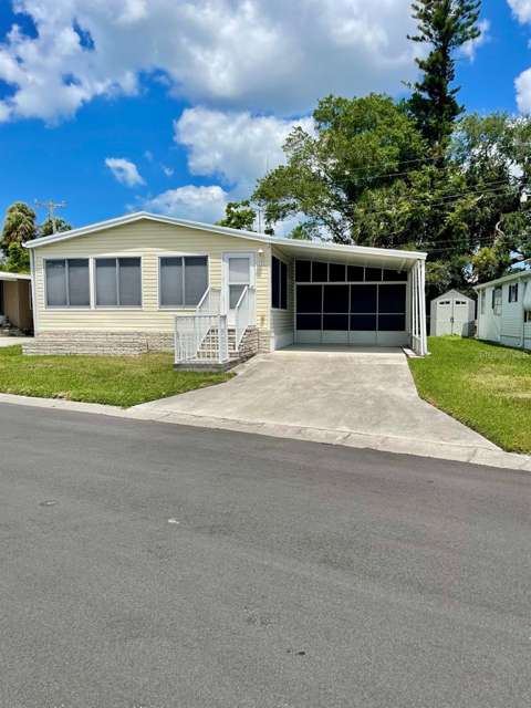 152 Shady Lane #152, gated community for sale in Palmetto