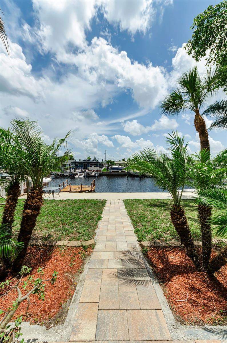 2 bedroom Single Family Residence at 4946 Blue Heron Drive, Flor A Mar, New Port Richey — photo 2
