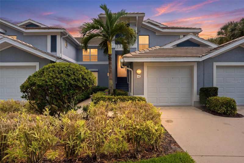3 bedroom Condominium at 710 Tarpon Cove Drive #203, Barbados III At Tarpon Cove,, Naples — photo 1