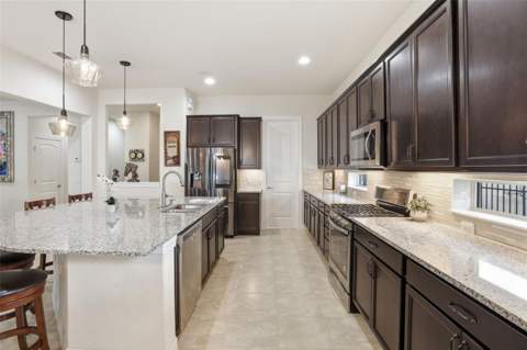10902 Citron Oaks Drive, Orlando FL - photo 10 of 75