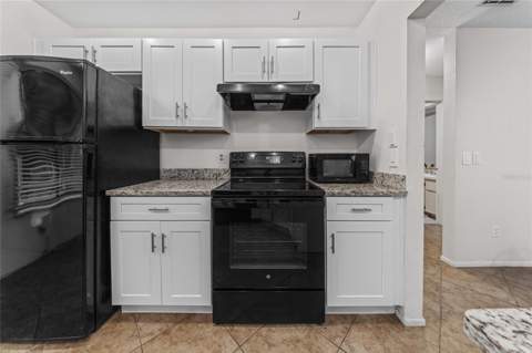 335 Kirkcaldy Drive, Winter Springs FL - photo 12 of 50