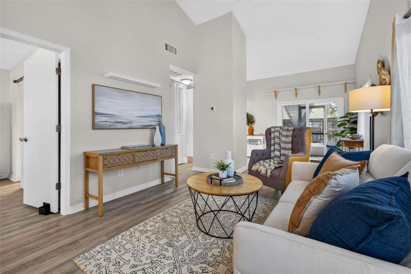 2 bedroom Condominium at 366 47th Avenue #5, Northeast Villas Condo, St Petersburg — photo 5