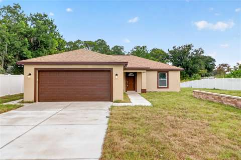1097 Carefree Cove Dr, home for sale in Winter Haven 33881
