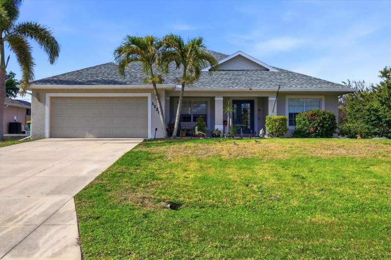 3 bedroom Single Family Residence at 11200 Carnegie Avenue, Port Charlotte Sec 065, Englewood — photo 4