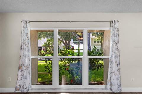 10904 Autumn Oak Place, Tampa FL - photo 6 of 6