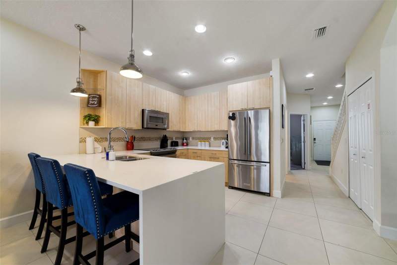 3 bedroom Townhouse at 17349 Serenidad Boulevard, Serenity At Silver Creek Sub, Clermont — photo 5