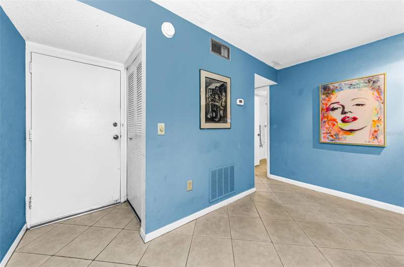 1 bedroom Condominium at 11436 2ND STREET #1, WINDWARD POINTE ST PETERSBURG, ST PETERSBURG — photo 2