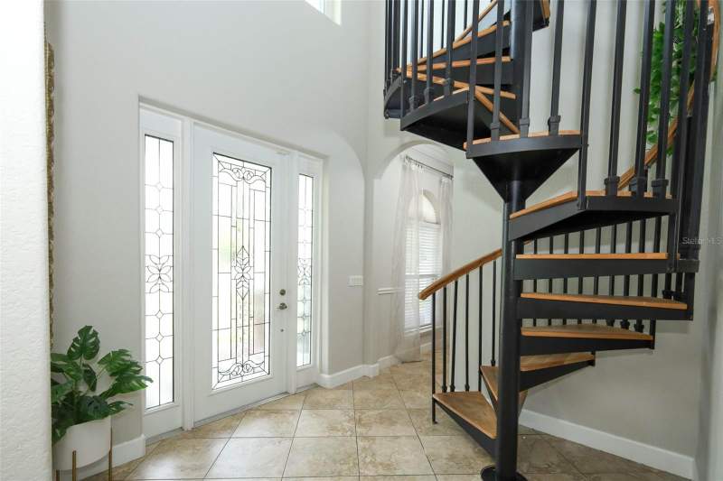 4 bedroom Single Family Residence at 787 FANTASY LANE, LAKE MILLS SHORES, CHULUOTA — photo 5