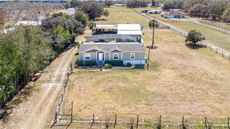 3 bedroom Manufactured Home at 26444 County Road 44A, Acreage & Unrec, Eustis — photo 2