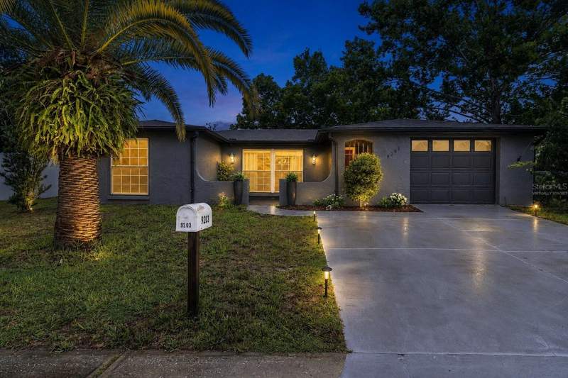 2 bedroom Single Family Residence at 9203 Greenbriar Lane, Regency Park, Port Richey — photo 2