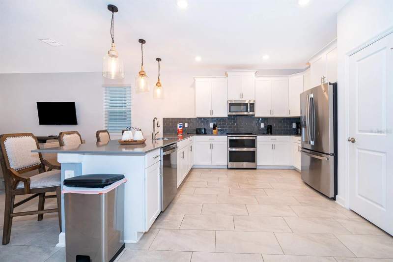 8 bedroom Single Family Residence at 9056 SOMMERSET HILLS DRIVE, STONEYBROOK SOUTH NORTH PRCL PH 7, DAVENPORT — photo 4