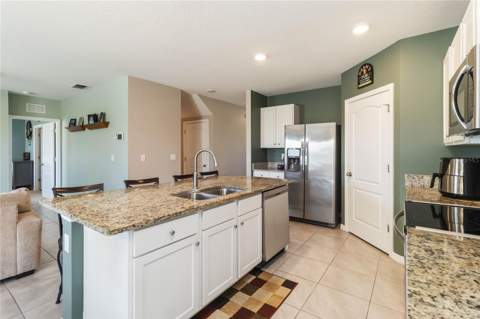 2464 White Poppy Drive, Kissimmee FL - photo 6 of 41