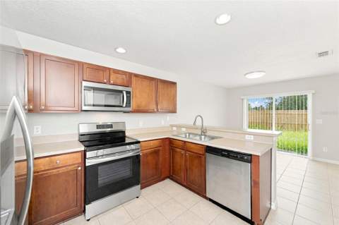 2036 Portcastle Circle, Winter Garden FL - photo 18 of 43