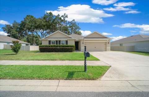 5025 NE 15Th Place, home for sale in Ocala 34470