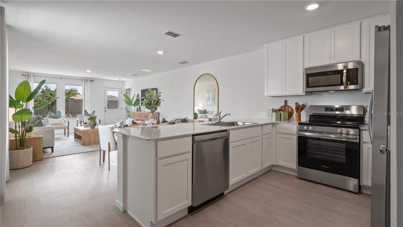 3 bedroom Single Family Residence at 286 CERAMIC COURT, WATERSTONE 40GC, GROVELAND — photo 2