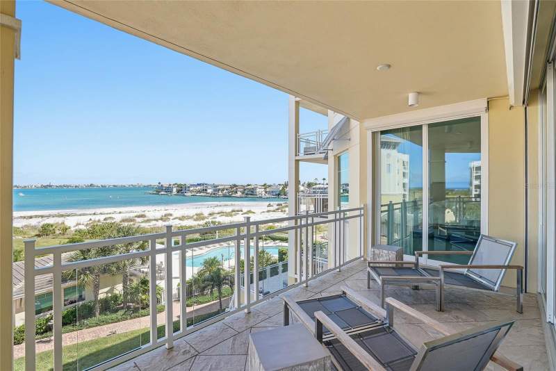 3 bedroom Condominium at 650 COLLANY ROAD #401, SUNSET POINTE AT COLLANY KEY CONDO, TIERRA VERDE — photo 1